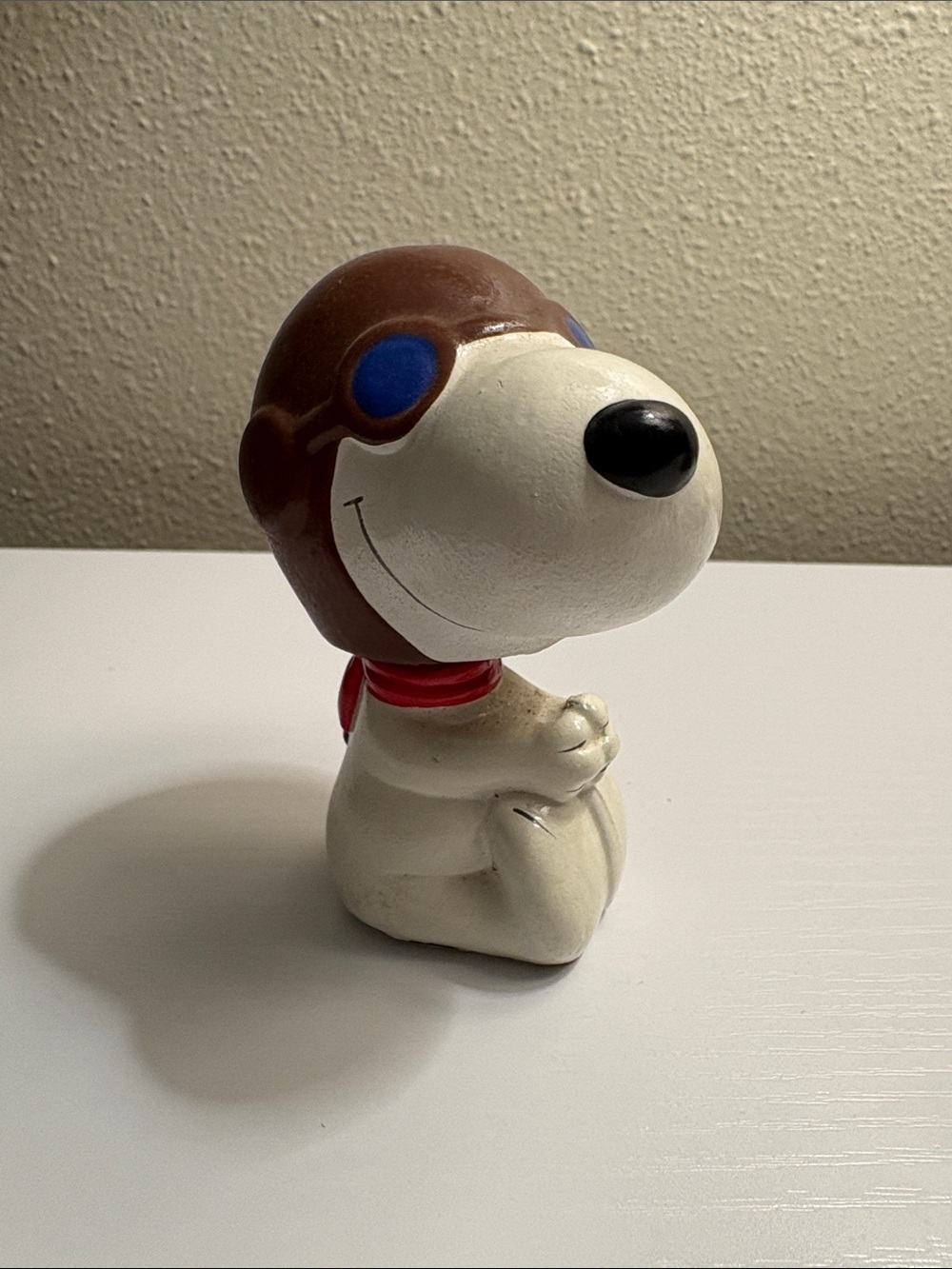 Vintage Style Cream & Brown snoopy dog nodder  Figurine - Red Scarf